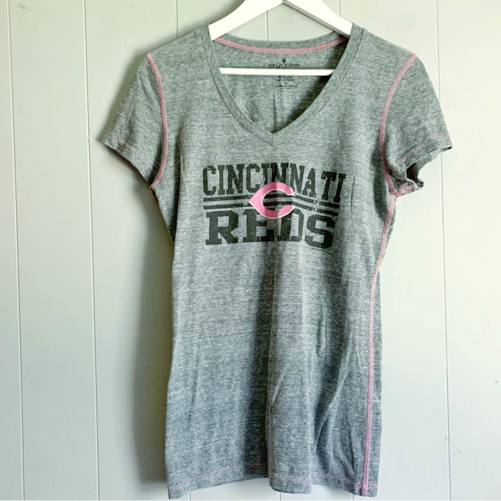 CINCINNATI REDS Soft Cotton Ladies Cut Baseball Tee L